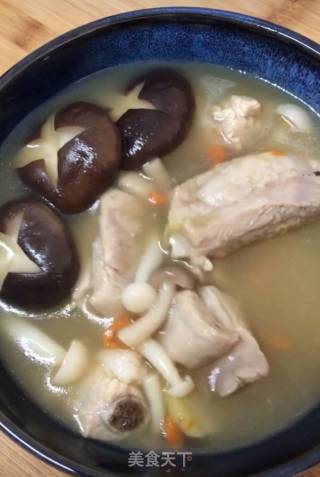 杂菌排骨汤的做法步骤：7