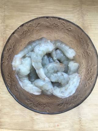 糖醋虾球的做法步骤：4
