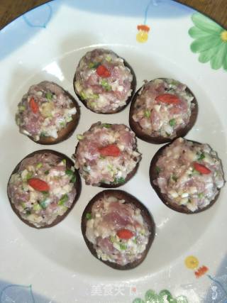 香菇酿肉的做法步骤：4
