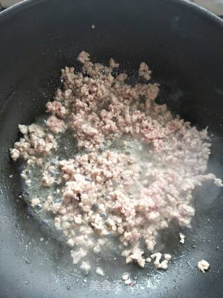 肉末豇豆的做法步骤：1