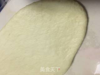 豆沙面包的做法步骤：2