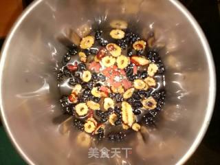 桑葚红枣黄豆浆的做法步骤：4