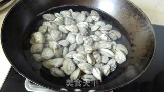 爆炒花甲螺的做法步骤：3