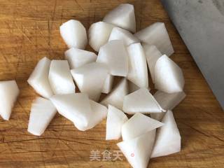 排骨萝卜汤的做法步骤：4