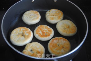 菜干猪肉馅饼的做法步骤：18