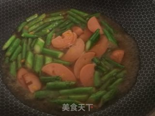 快手菜——芦笋火腿肠的做法步骤：3