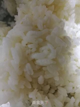 鸡蛋寿司的做法步骤：1