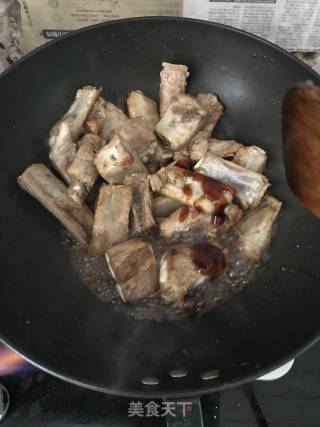 红烧排骨的做法步骤：6