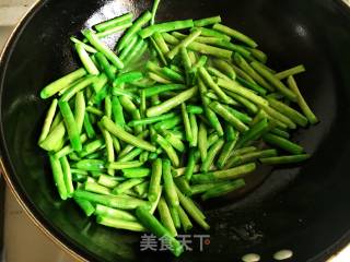 清炒四季豆的做法步骤：6