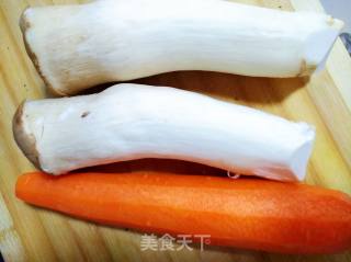 素炒杏鲍菇的做法步骤：1