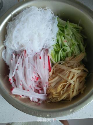 酸甜凉拌四丝的做法步骤：6