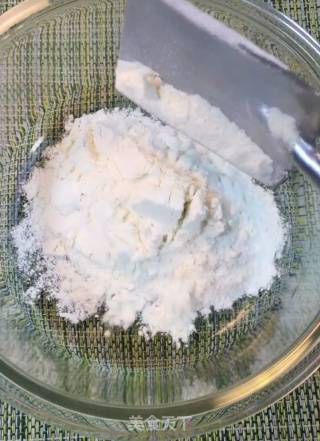 安慕希鸡蛋饼的做法步骤：2