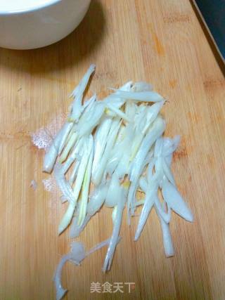 柠香酸辣鸡丝的做法步骤：8