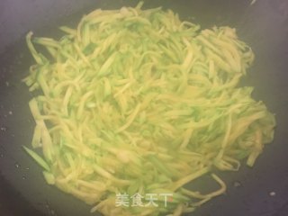 小炒南瓜丝的做法步骤：6