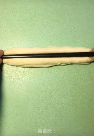 家庭版油条的做法步骤：6