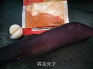红油蒜蓉蒸茄子的做法步骤：1