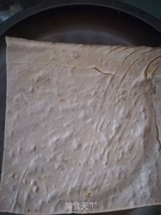 荷兰豆烧豆腐的做法步骤：1