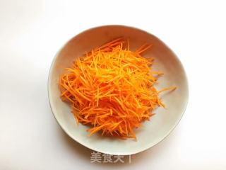 粉蒸胡萝卜的做法步骤：2