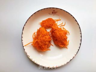 粉蒸胡萝卜的做法步骤：3