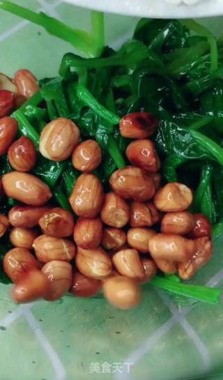 果仁菠菜的做法步骤：7