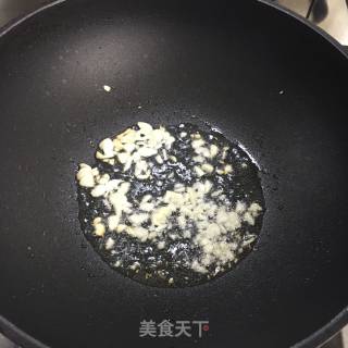 蒜炒马齿苋的做法步骤：3