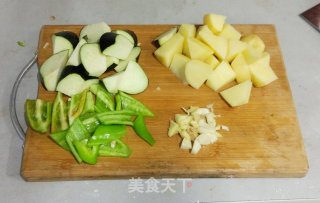 快手小炒-地三鲜的做法步骤：2