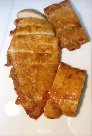 香煎鸡胸肉的做法步骤：11