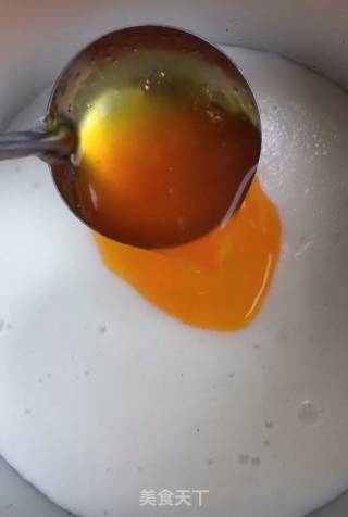 芒果慕斯蛋糕的做法步骤：11
