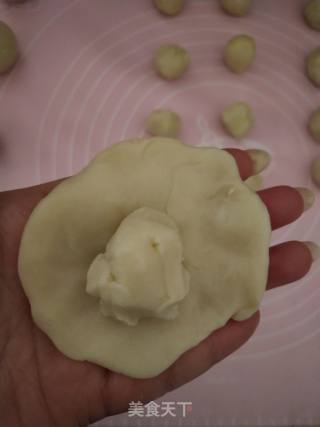 云腿五仁白皮酥的做法步骤：6
