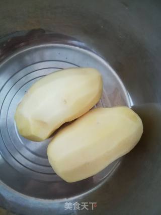 蒸土豆丝的做法步骤：1