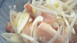 越南猪肉米线的做法步骤：2