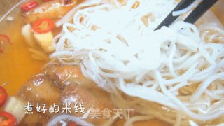 越南猪肉米线的做法步骤：4