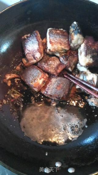 红烧鲅鱼块的做法步骤：4