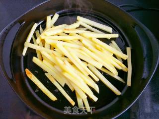 干锅香辣土豆条的做法步骤：8