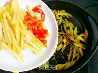 干锅香辣土豆条的做法步骤：13