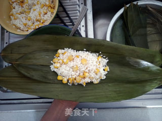 枕头肉粽的做法步骤：9