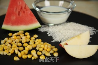 有家鲜厨房：夏至养生粥-西瓜玉米粥的做法步骤：1