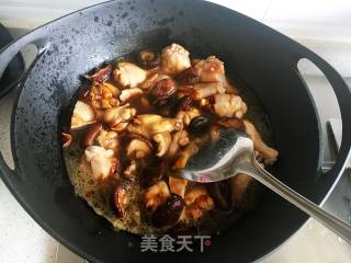 香菇烧鸡翅根的做法步骤：6