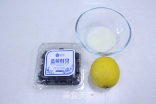 蓝莓果酱的做法步骤：1