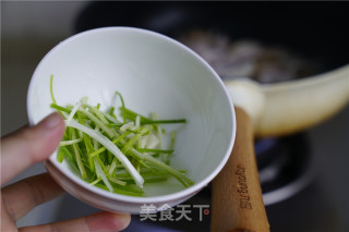 洋葱牛肉丸小炒的做法步骤：6