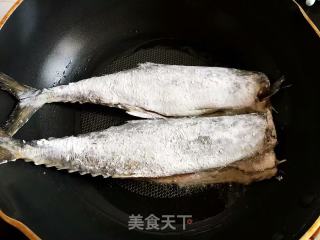 家常烧鲅鱼的做法步骤：4