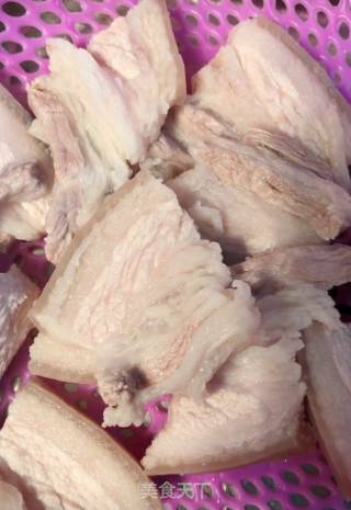 五花肉炖豆腐的做法步骤：8