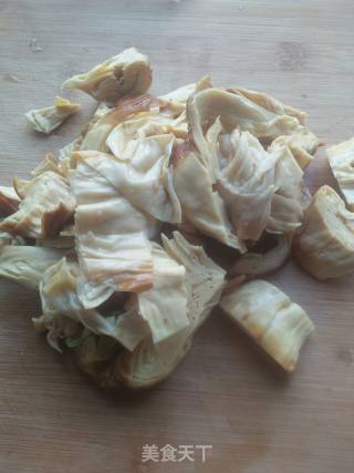 豆腐皮拌香椿的做法步骤：3