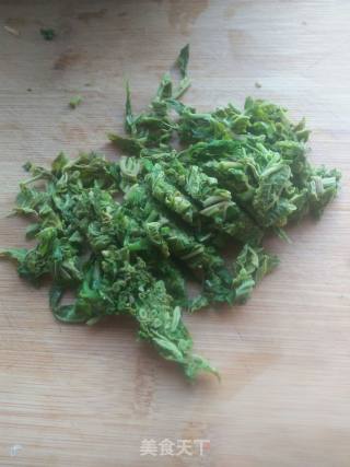 豆腐皮拌香椿的做法步骤：4