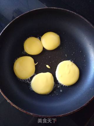 #早餐# 快手鸡蛋煎饼的做法步骤：4