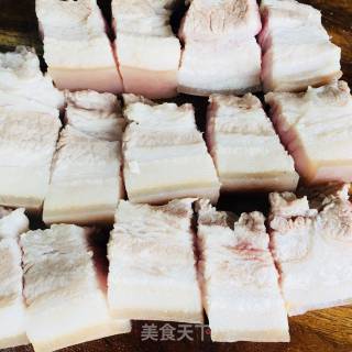 简易东坡肉的做法步骤：2
