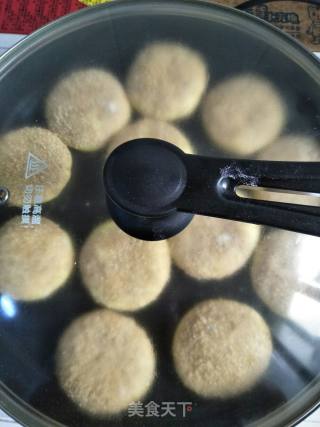芝麻红糖发面饼的做法步骤：10