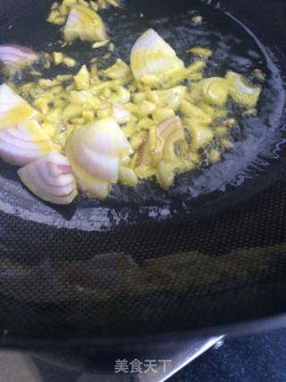葱爆牛肉的做法步骤：3
