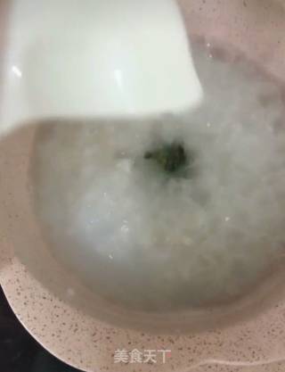 青菜肉丝粥的做法步骤：6