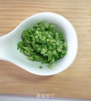 虾球清汤面的做法步骤：3